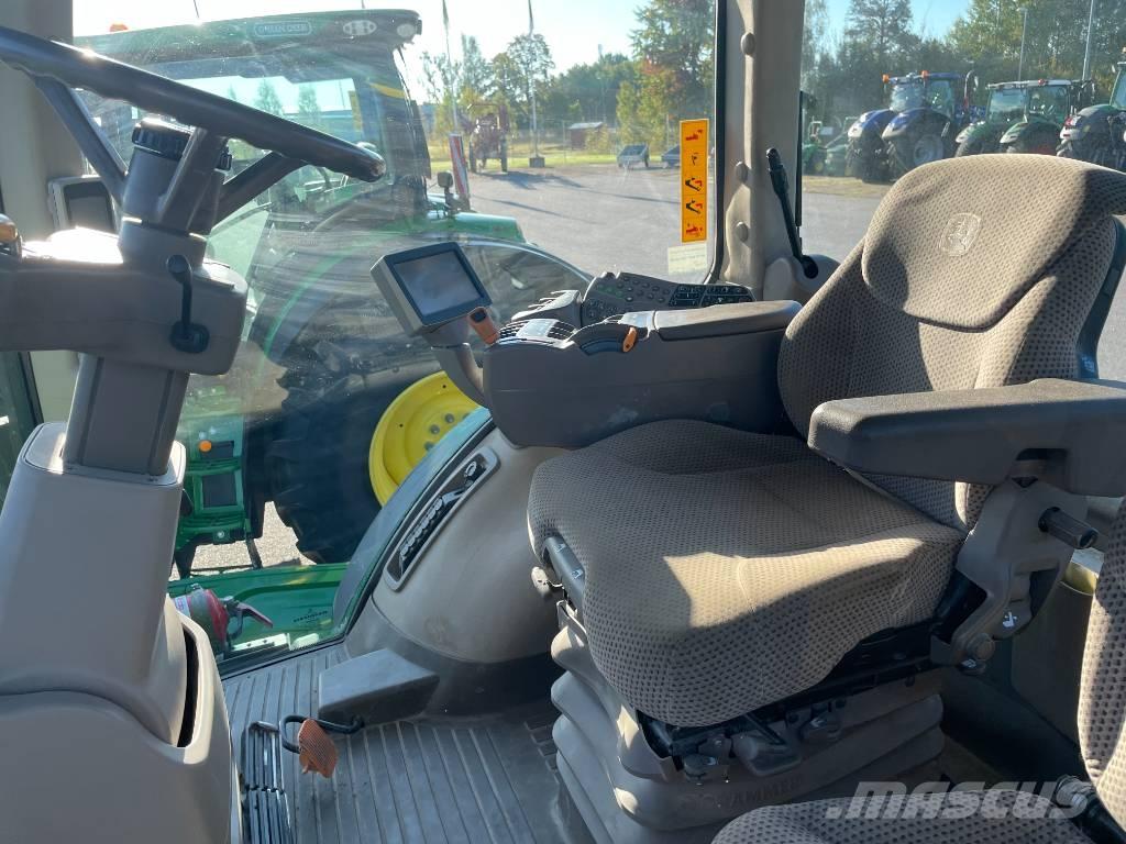 John Deere 7200 R Tractoren