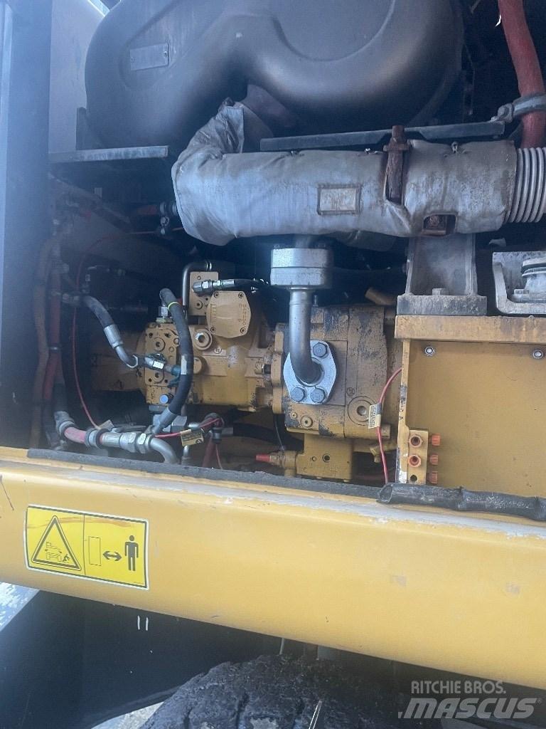 CAT Mh3022 Laden en Lossen - overige