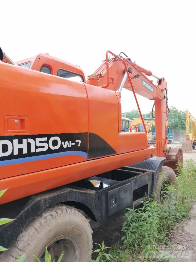 Doosan DH 150 W-7 Rupsgraafmachines