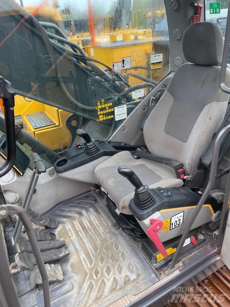 Volvo EC250EL Rupsgraafmachines