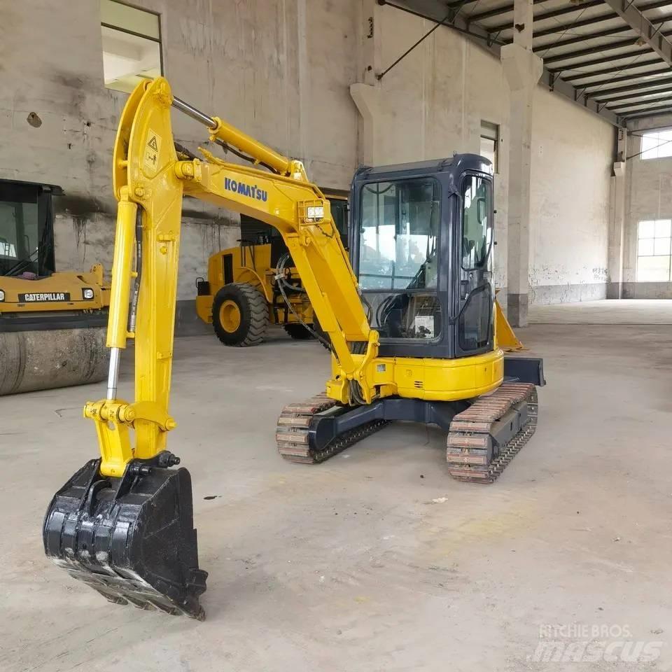 Komatsu PC30 Minigraafmachines < 7t