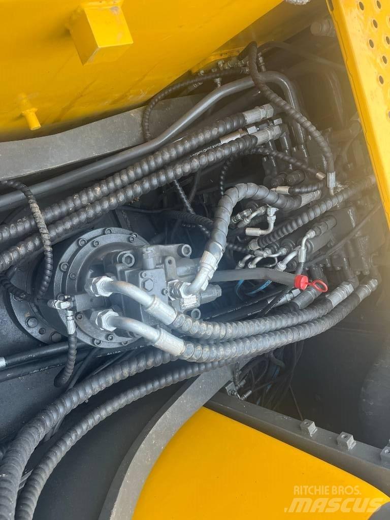 Volvo EC 210 LC Rupsgraafmachines