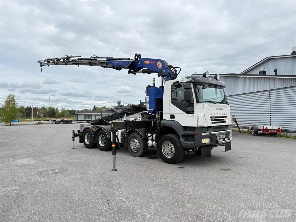Iveco 410T45 8x4 Vlakke laadvloer met kraan