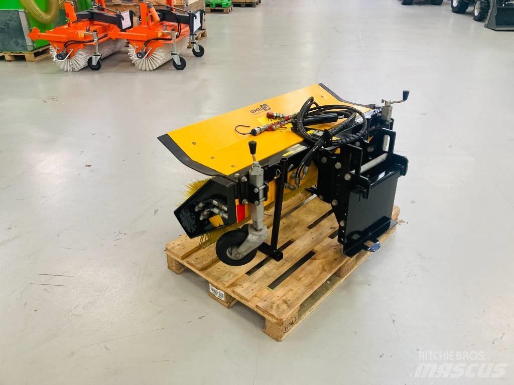 GMR Kost 120 cm Veegmachines