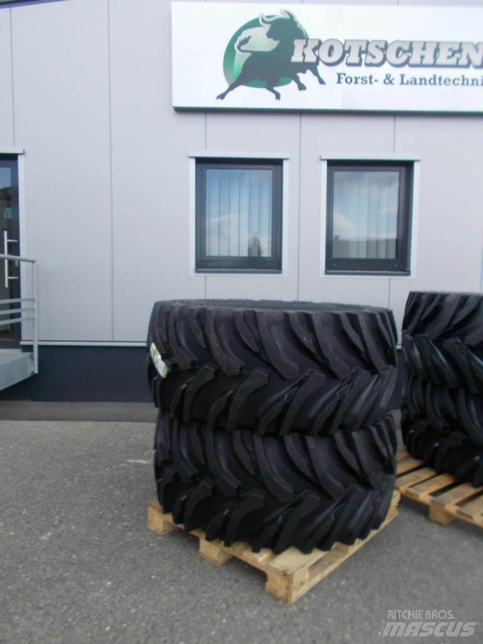 Nokian Traktorking Banden, wielen en velgen