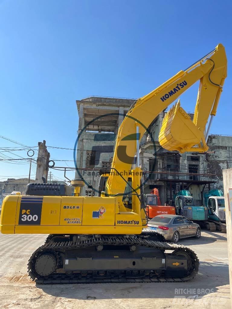 Komatsu PC 300 Rupsgraafmachines