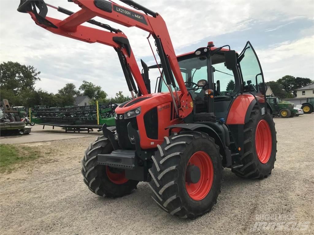 Kubota M7133 Tractoren