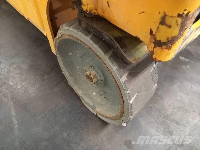 Haulotte Compact 12 Schaarhoogwerkers