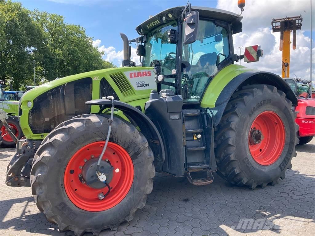CLAAS Axion 920 Tractoren