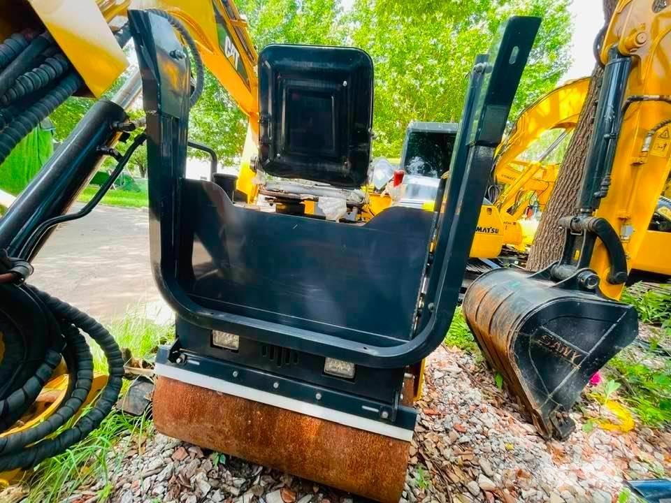 CAT 303 Minigraafmachines < 7t