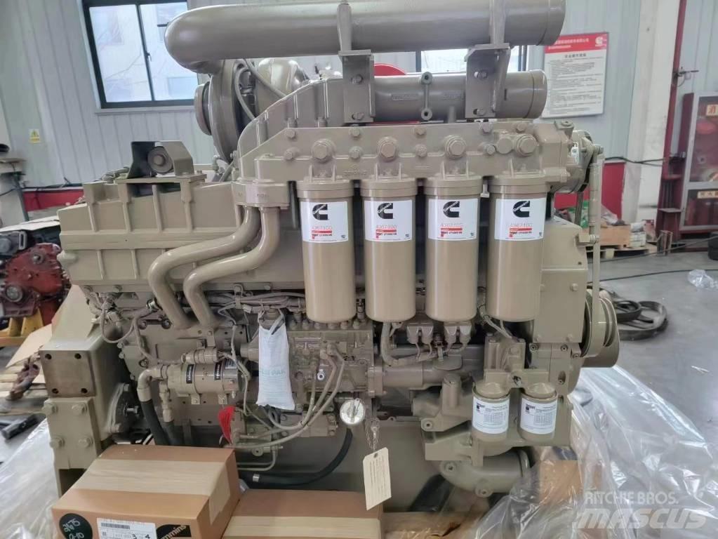 Cummins QST30 Motoren