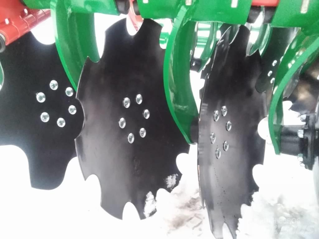 Agro-Masz BT35 Schijveneggen
