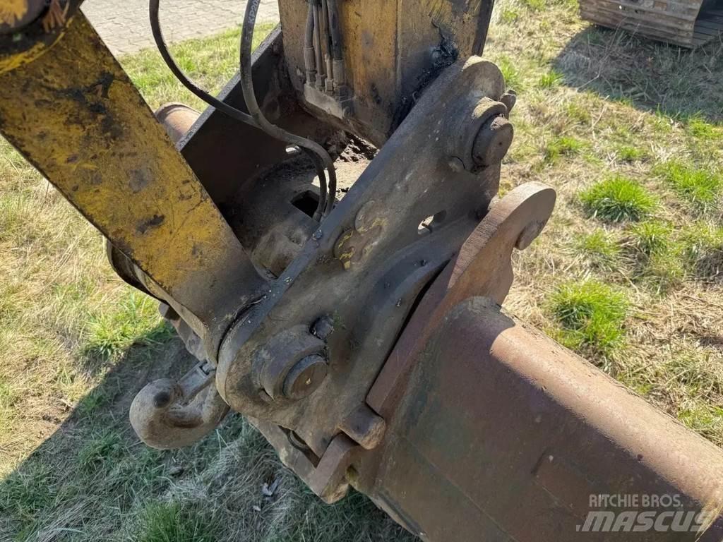 New Holland E215 Rupsgraafmachines