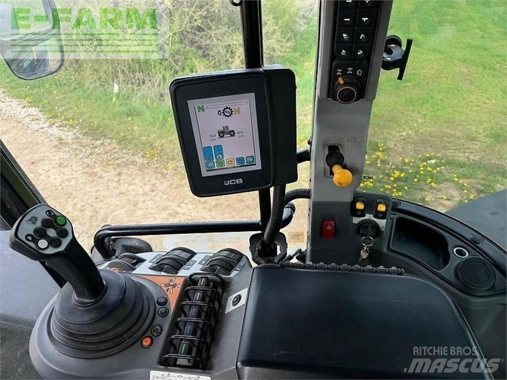 JCB fastrac 4220 Tractoren