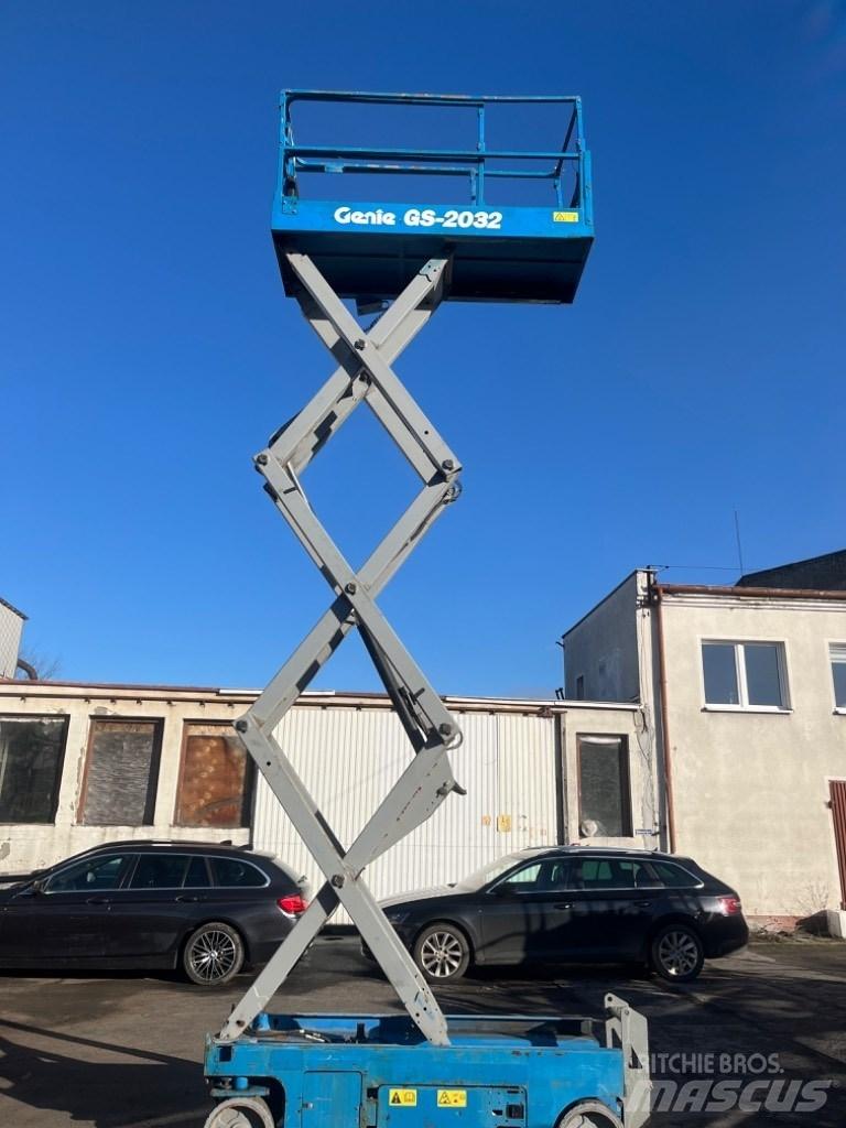 Genie 2032 Schaarhoogwerkers