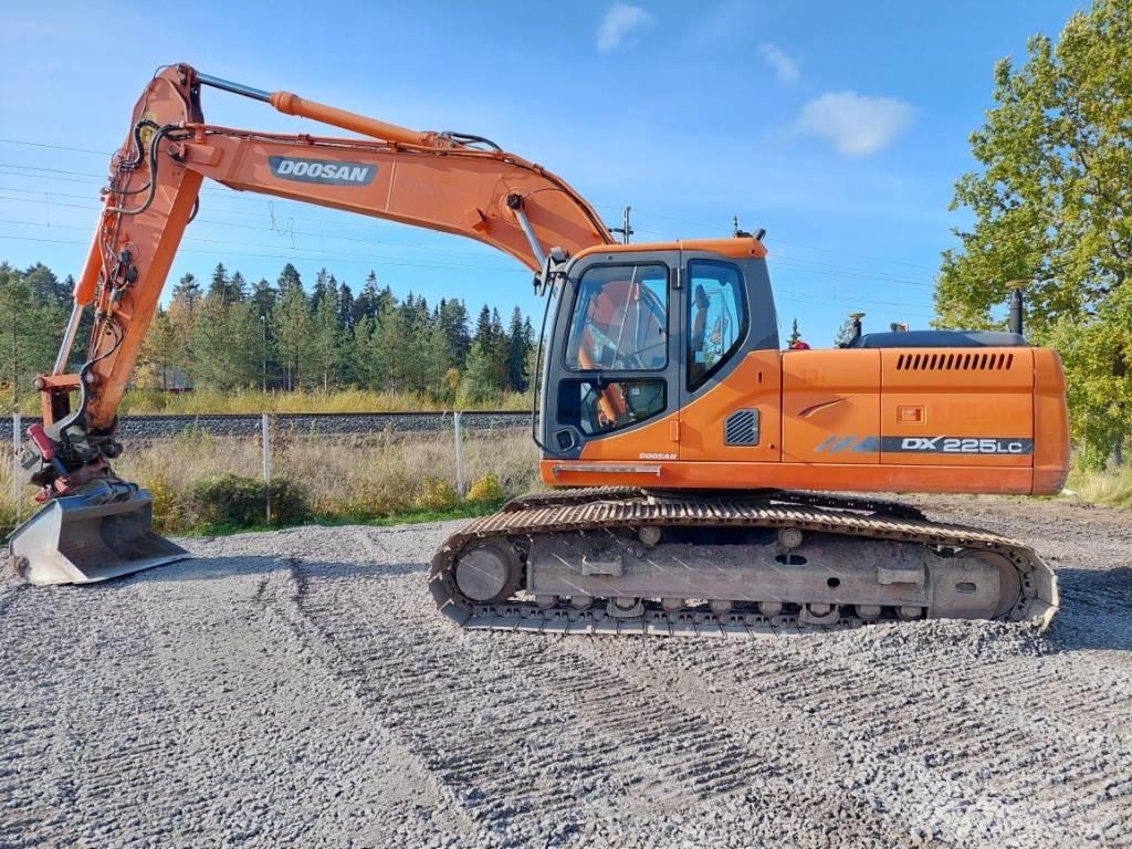 Doosan DX 225 LC Rupsgraafmachines