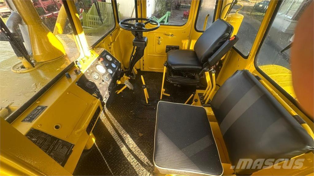 Kirovets K700A V8 Tractoren