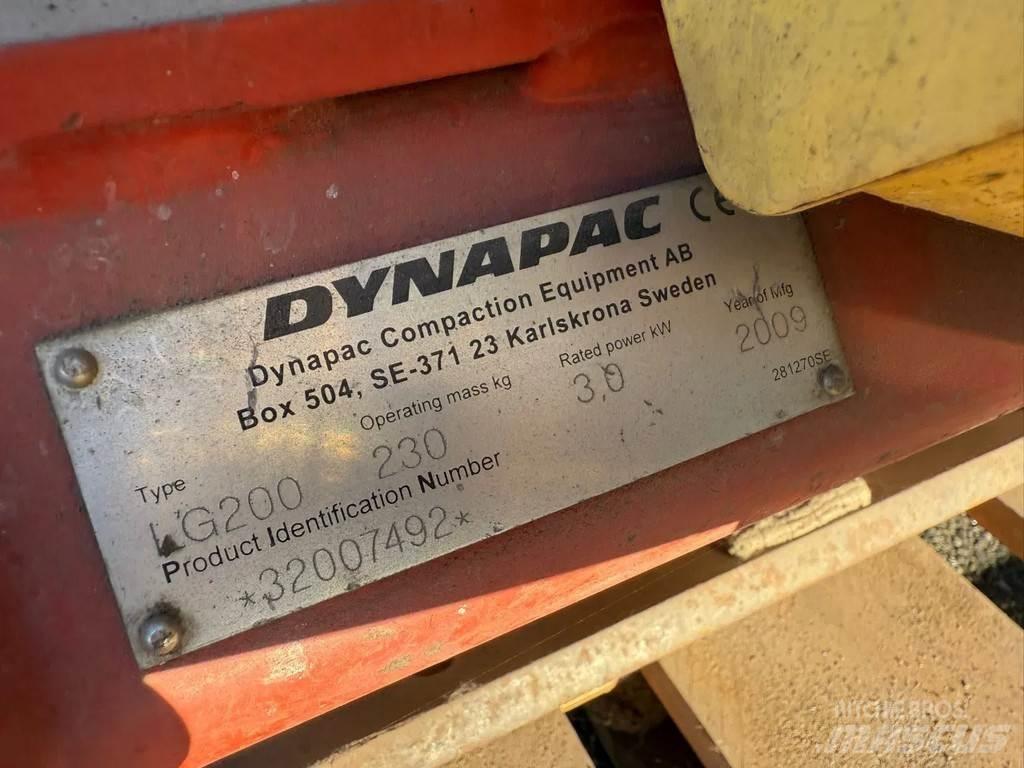 Dynapac LG200 Trilmachines