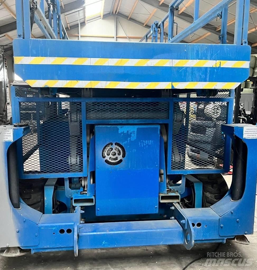 Genie GS 4390 RT Schaarhoogwerkers