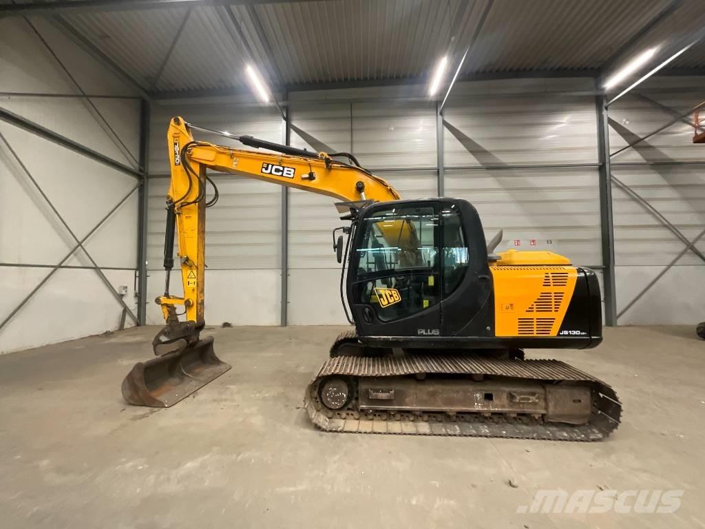 JCB JS 130 LC 4F Rupsgraafmachines