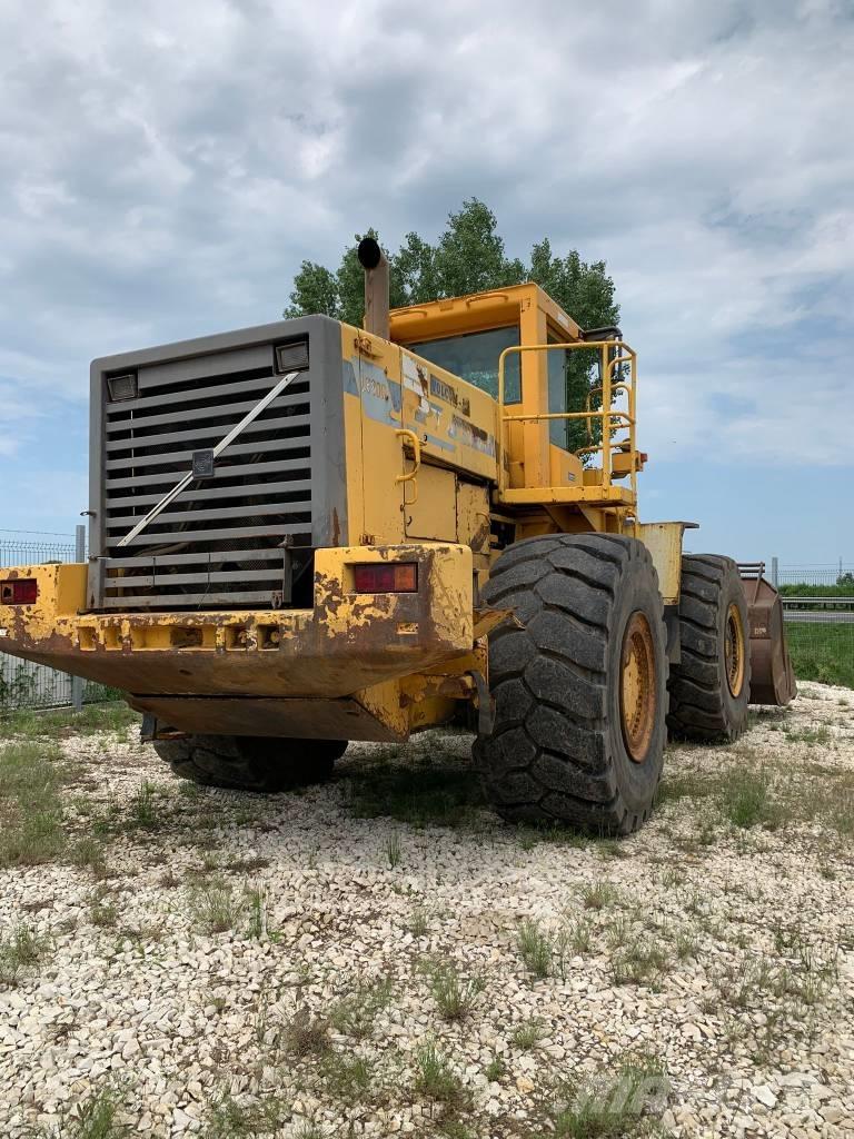 Volvo L330C Wielladers