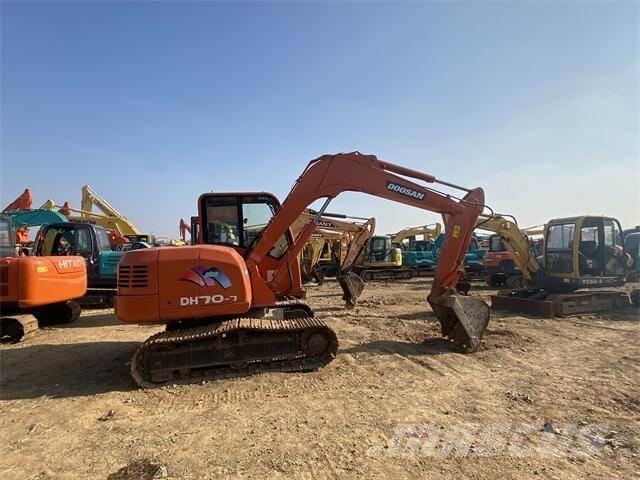 Doosan DH70-7 Rupsgraafmachines