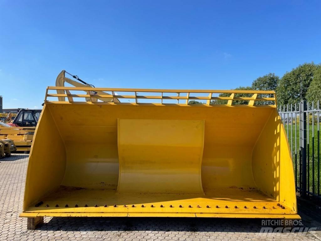 CAT 988 H Bucket Bakken