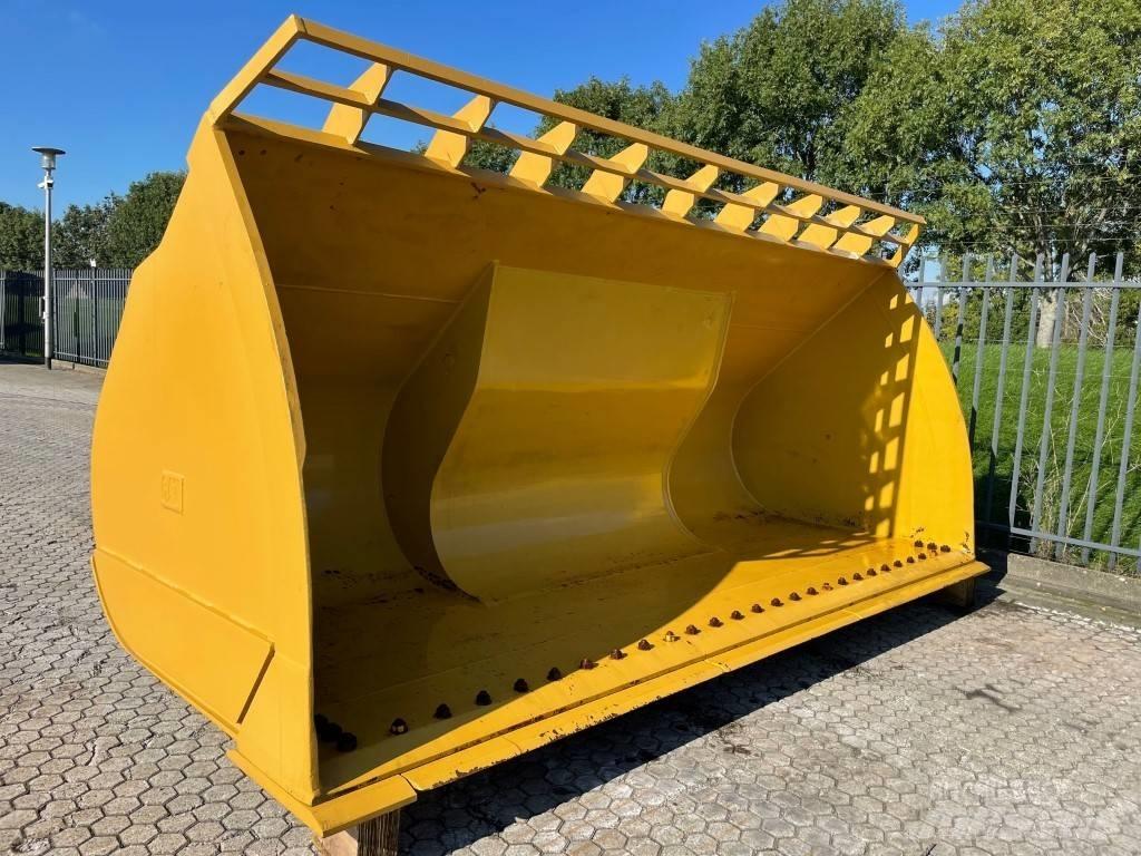 CAT 988 H Bucket Bakken