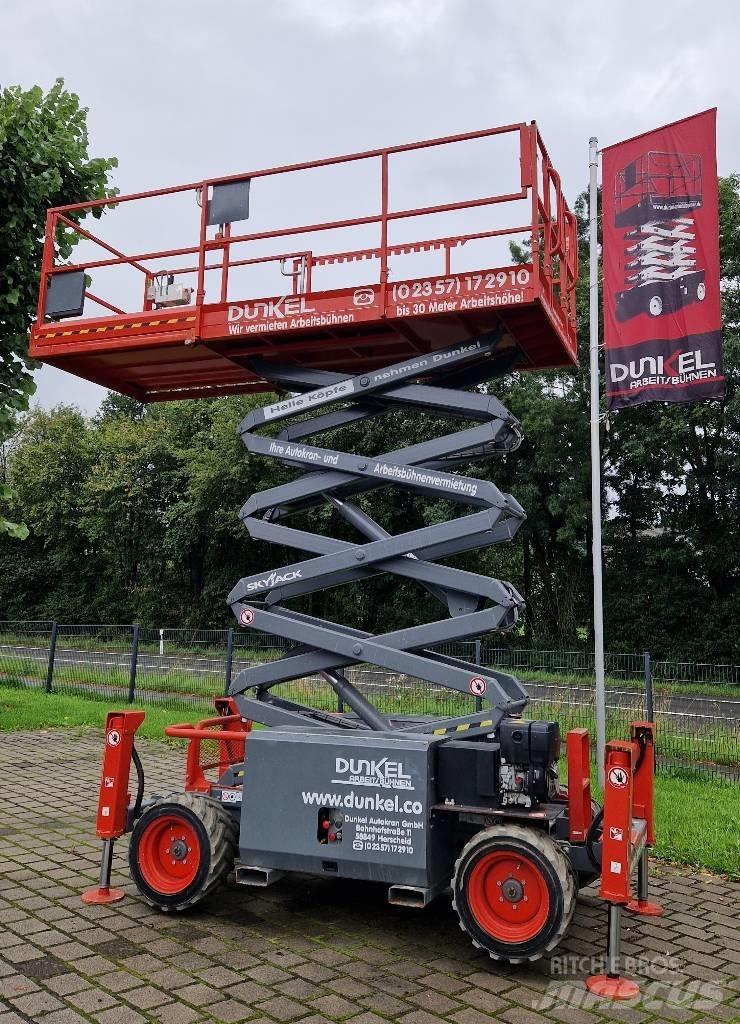 SkyJack SJ68832 RTE Schaarhoogwerkers