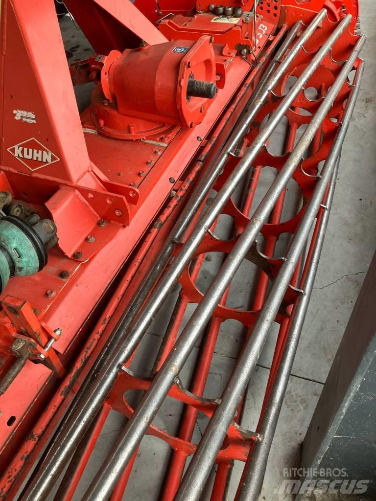 Kuhn HRB 303 Rotorkopeggen / rototillers