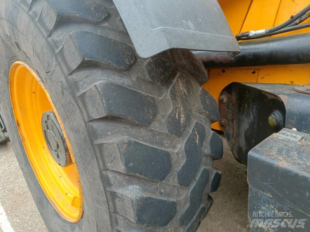 JCB 4 CX Graaf-laadcombinaties