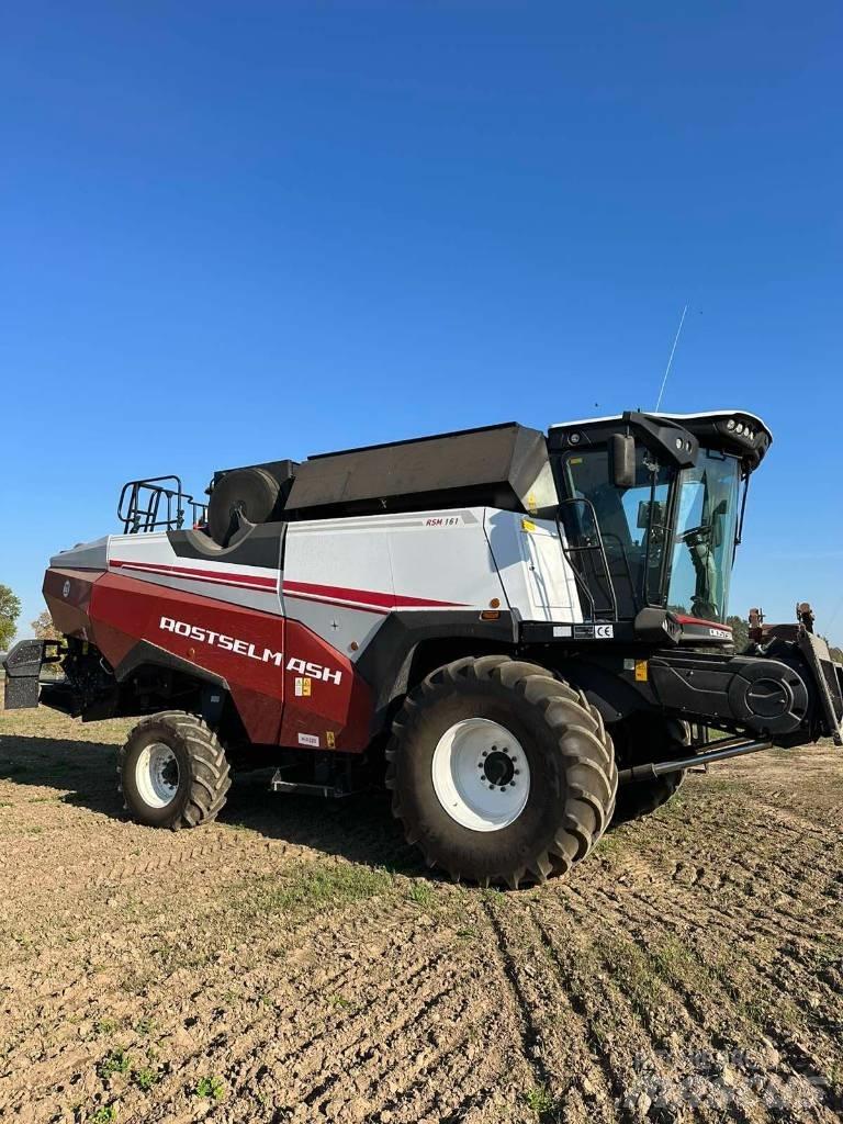 Rostselmash RSM 161 Maaidorsmachines
