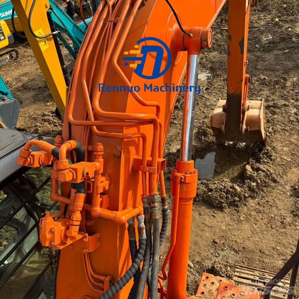 Hitachi ZX 135 US Rupsgraafmachines