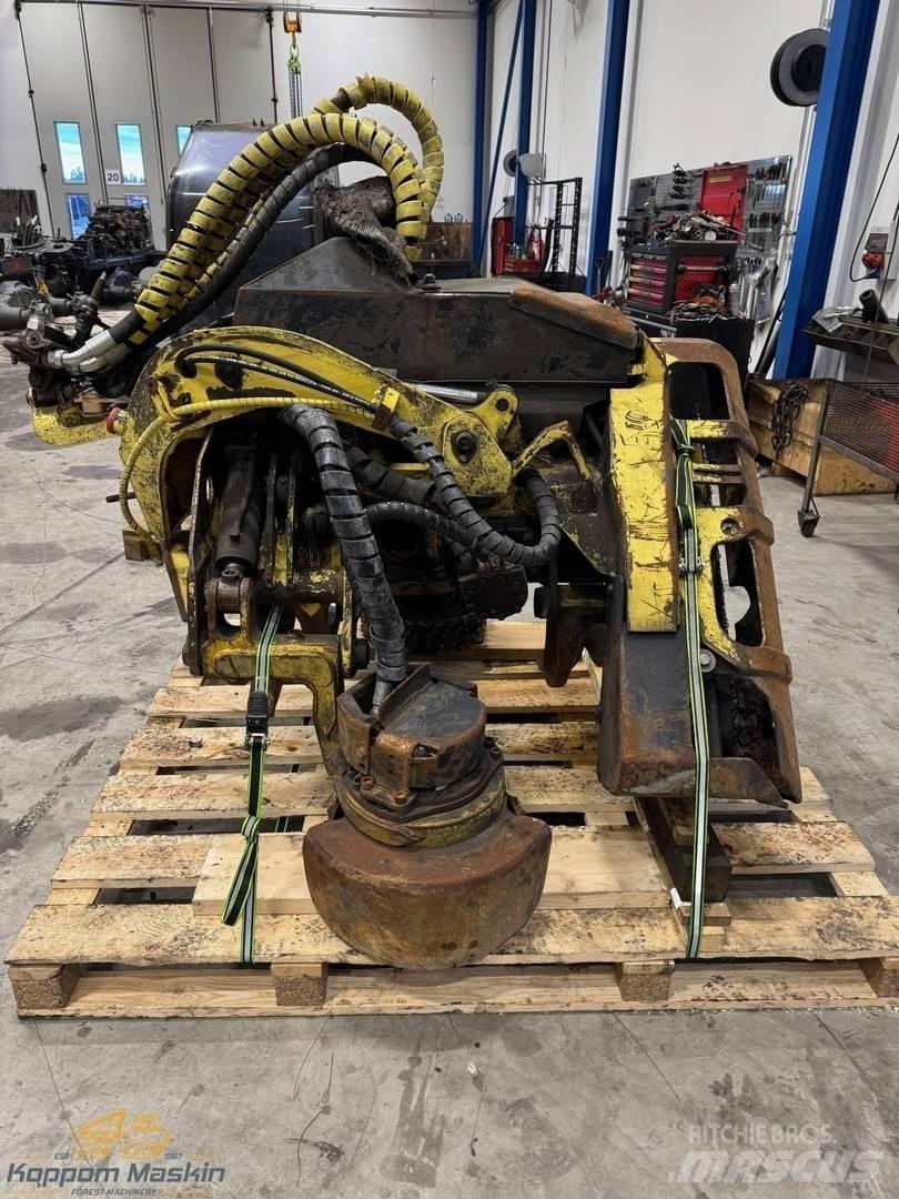 John Deere H480C Boomvelkoppen