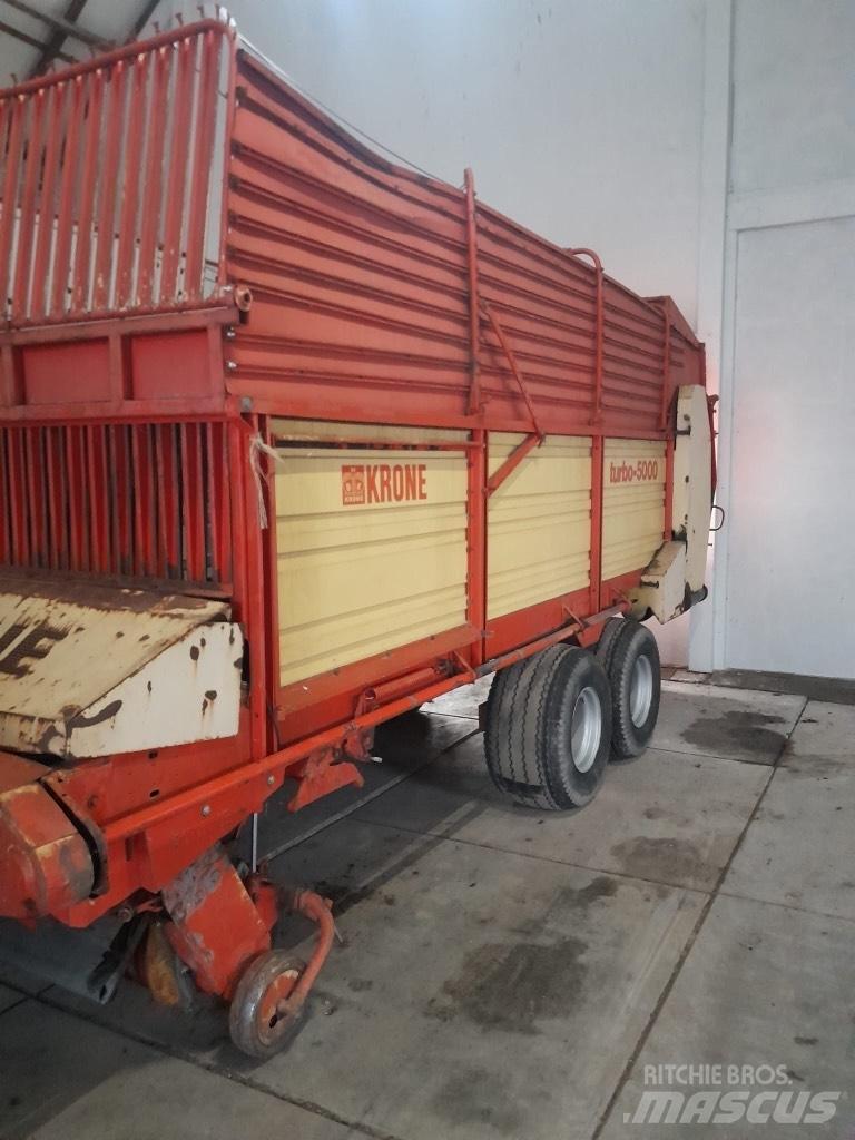 Krone Turbo 5000 Opraapwagens