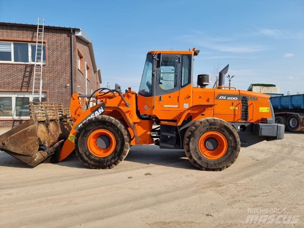 Doosan DL 200 Wielladers