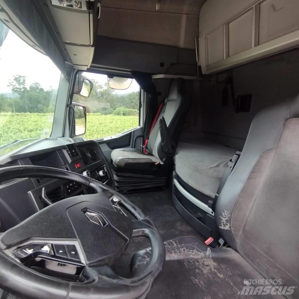 Renault T460 Trekkers