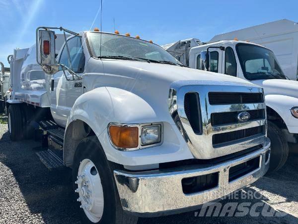 Ford F 750 Vuilniswagens