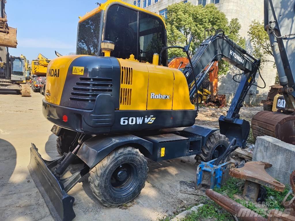 Hyundai R60W Wielgraafmachines