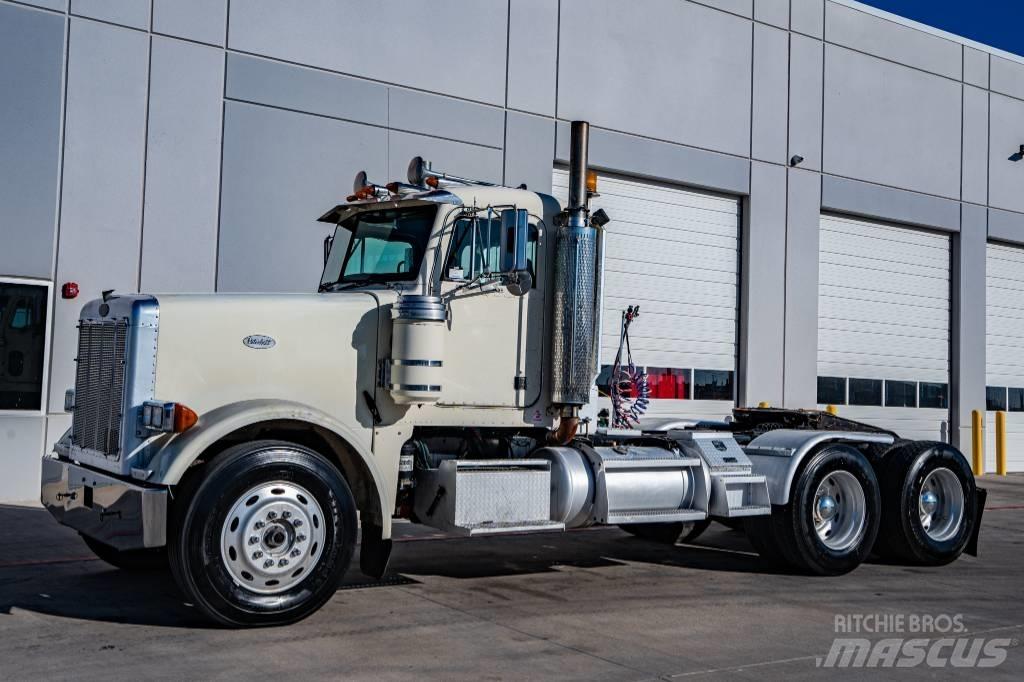 Peterbilt 378 Trekkers
