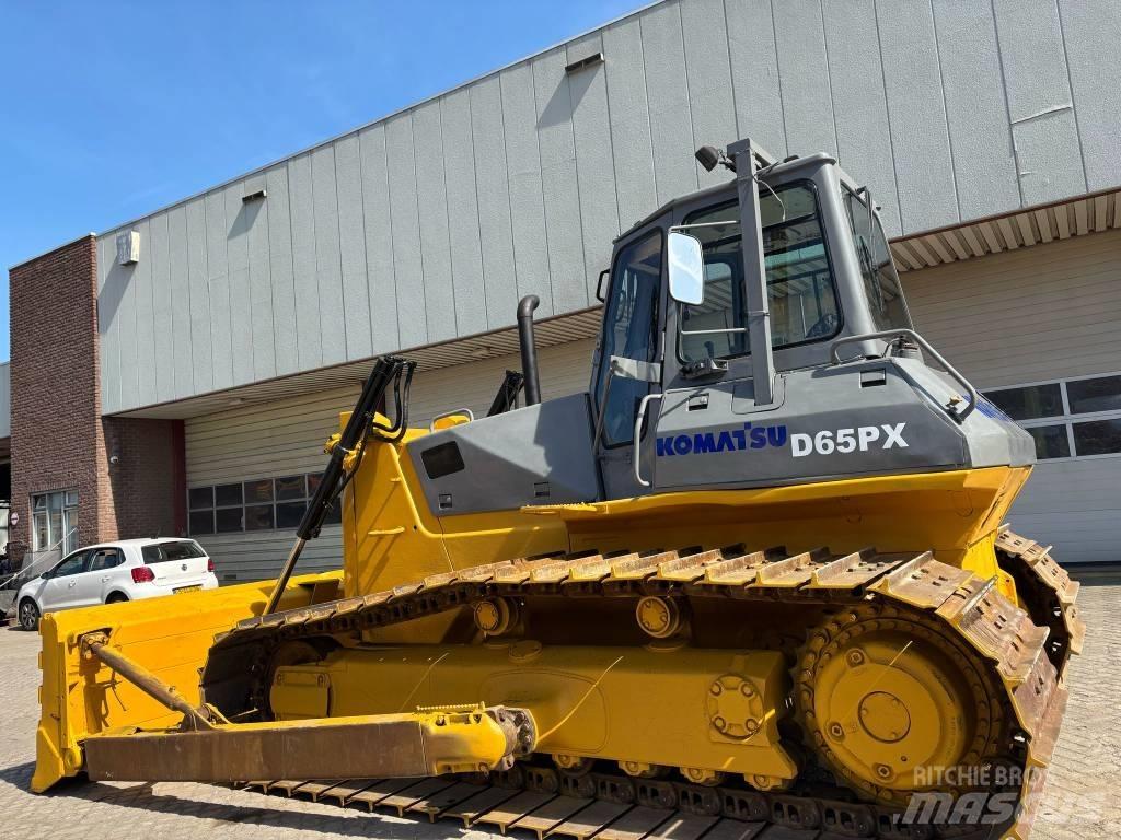 Komatsu D 65 PX-12 Rupsdozers
