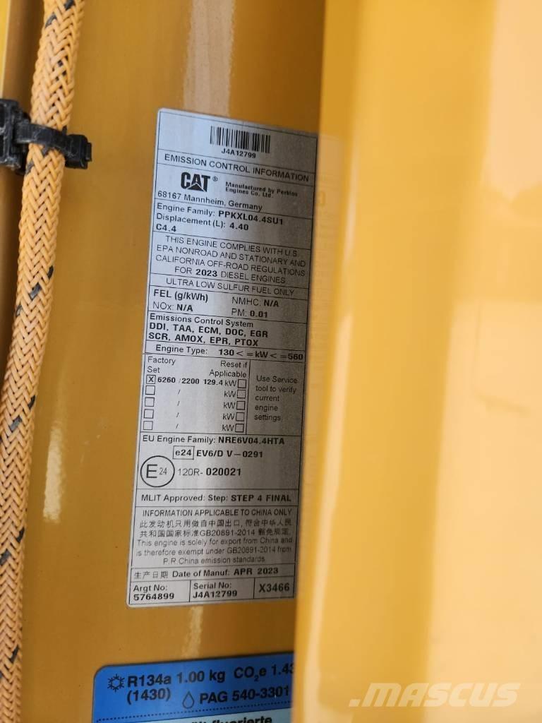 CAT M 318 Wielgraafmachines