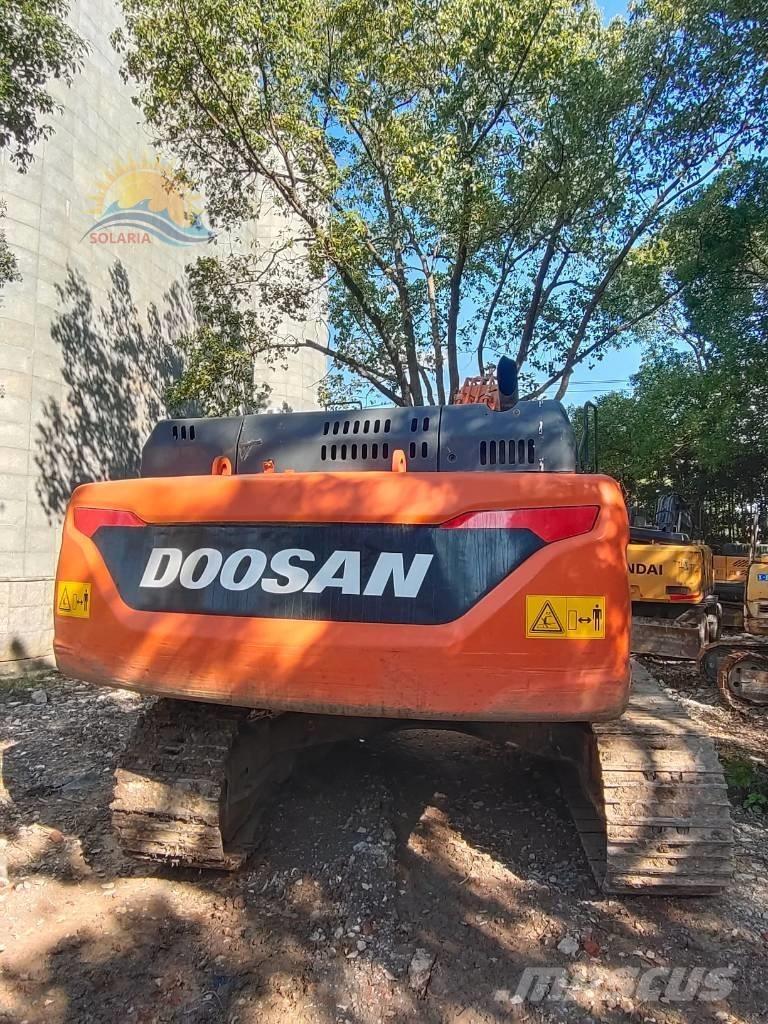 Doosan DX 300 LC Rupsgraafmachines