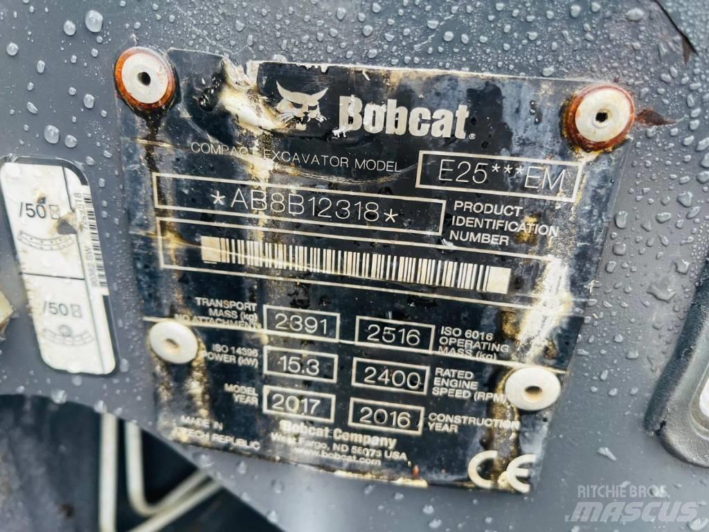 Bobcat E 25 Minigraafmachines < 7t