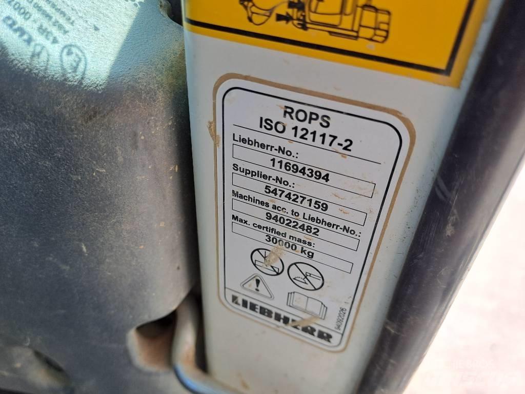 Liebherr R922LC Rupsgraafmachines