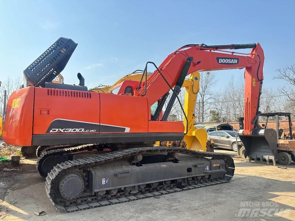 Doosan DX 300 Rupsgraafmachines