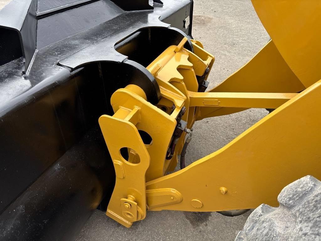 CAT 926M Wielladers