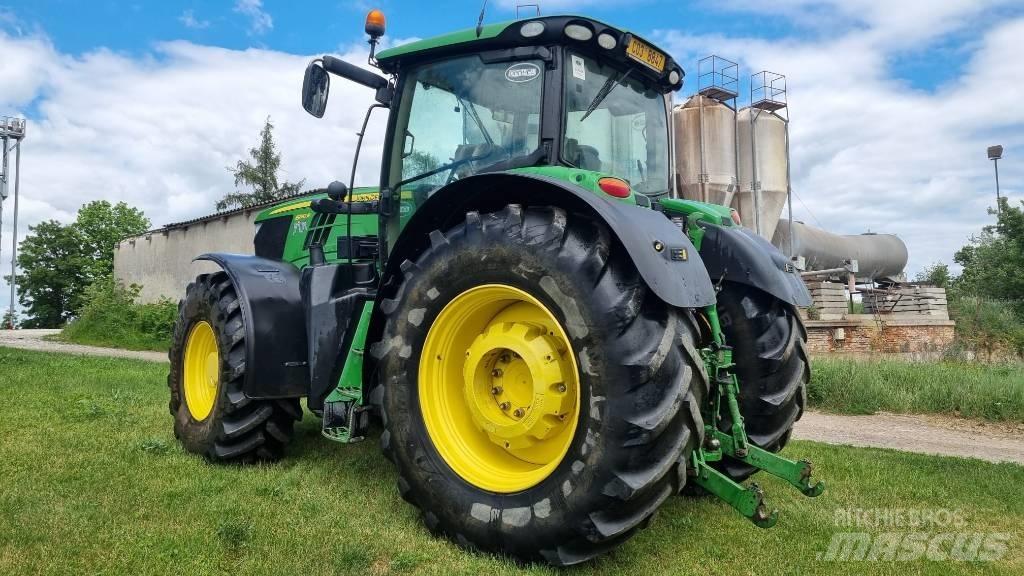 John Deere 6190 R Tractoren