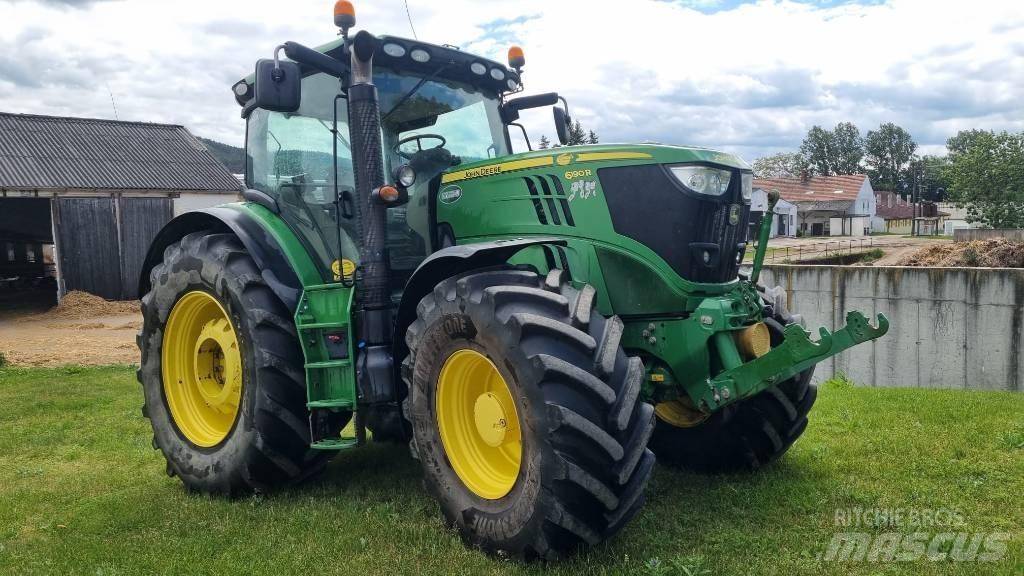 John Deere 6190 R Tractoren