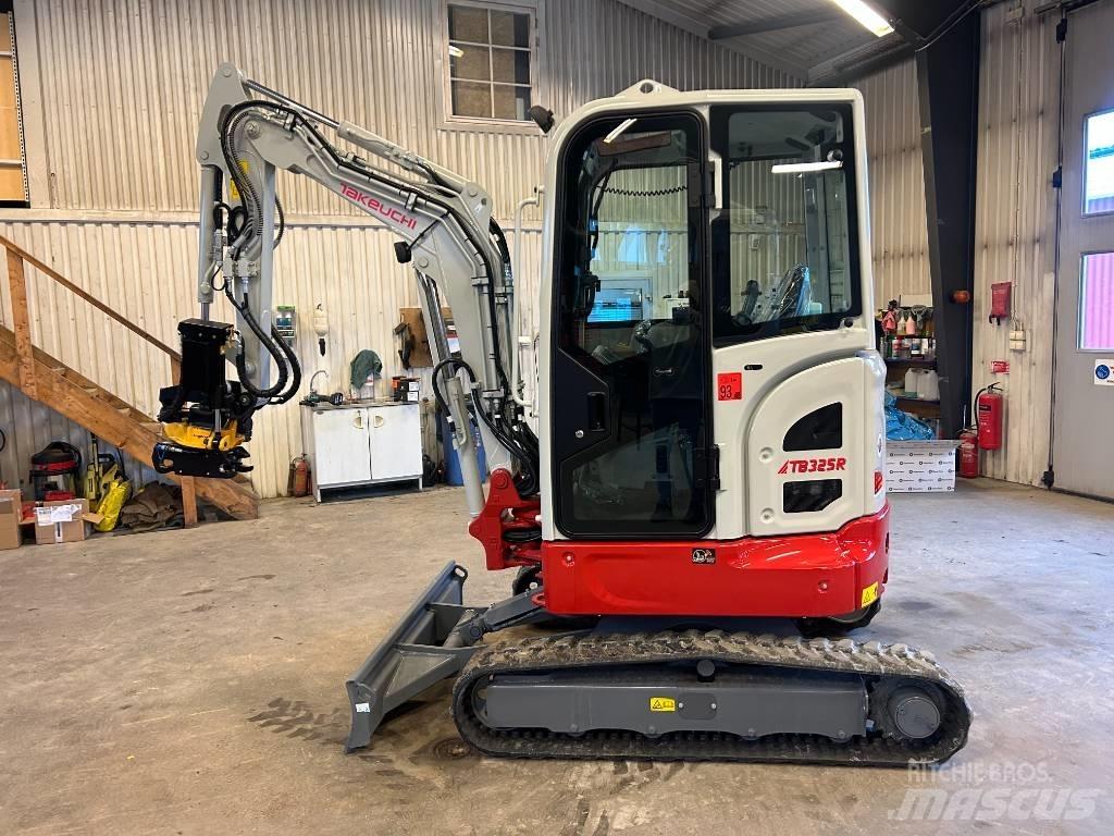 Takeuchi TB325 Minigraafmachines < 7t